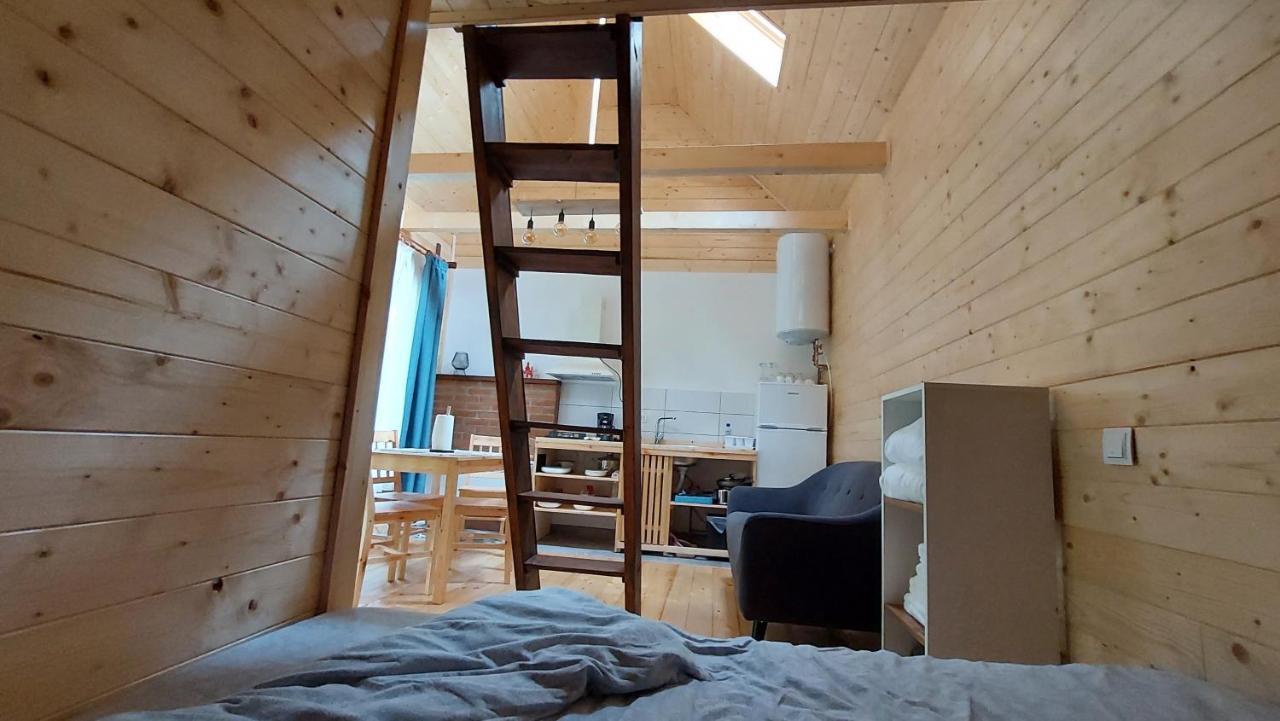 Villa Tiny House Casa Axa Paraul Carjei Exterior foto